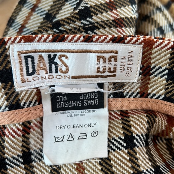 Vintage Plaid Skirt - Picture 3 of 3